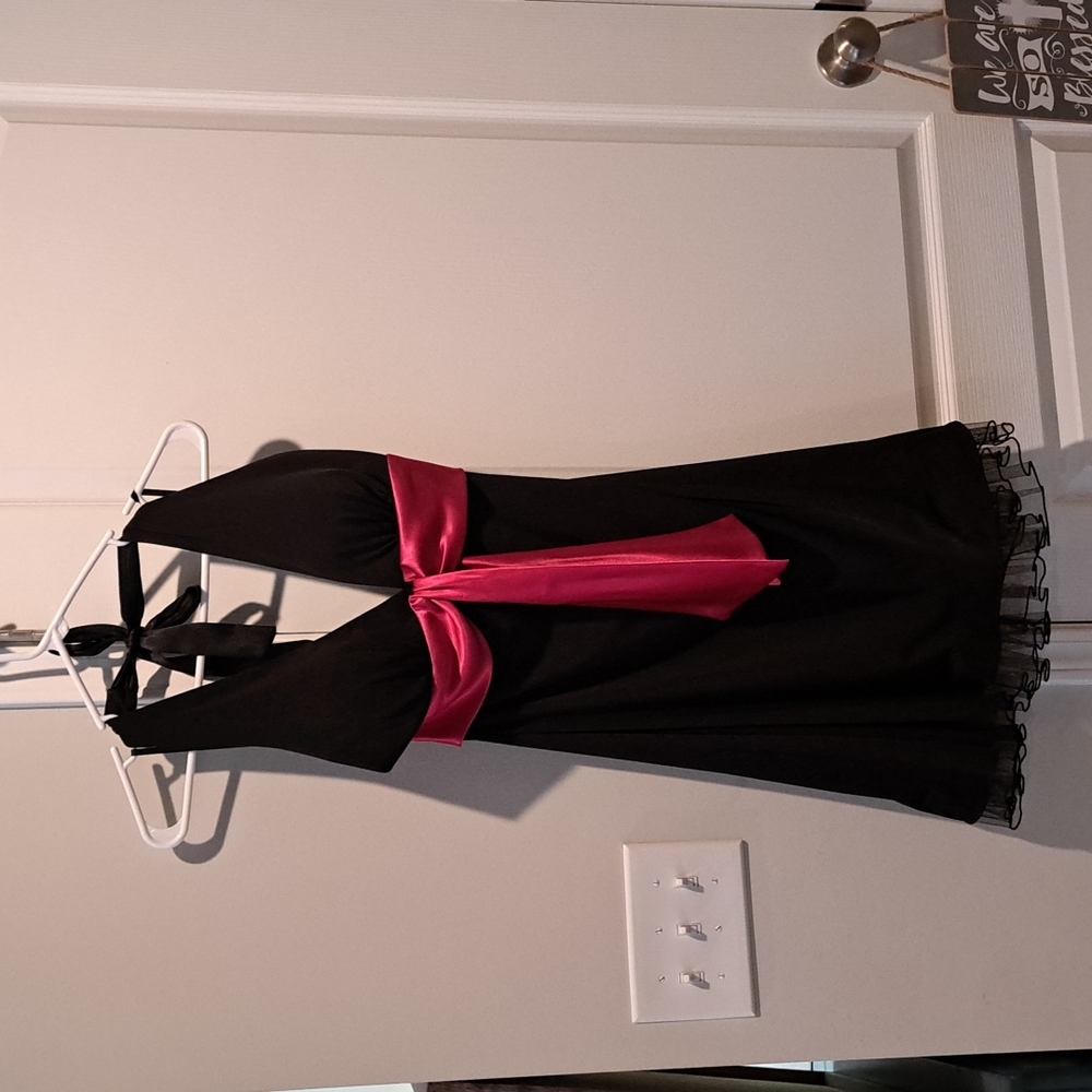 Blondie Nites Black Dress with Pink Bow